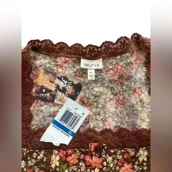 New with Tags Self ❤️E‎ Junior Lace-Trimmed Square-Neck Crop Top - Picture 8 of 11